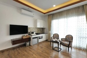 Smart TV, Netflix, streaming services