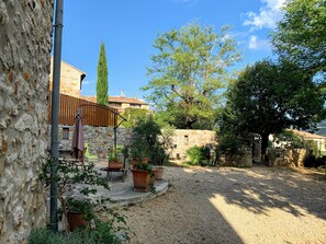 Jardines del alojamiento