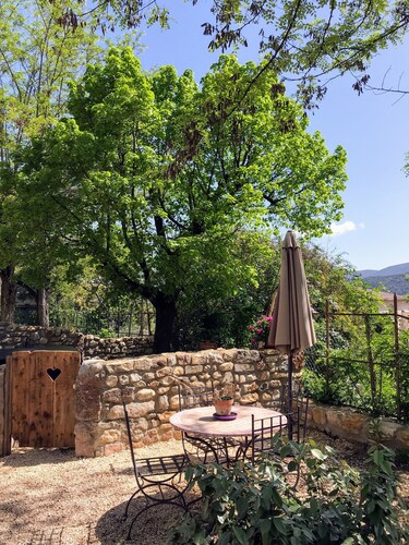 La Magnanerie 4* charming gîte