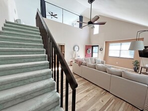 Smart TV - Seas The Day Near Ocean (St. Augustine)