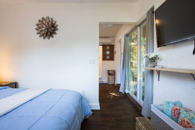 Riverside Oasis 1Bed/1Bath