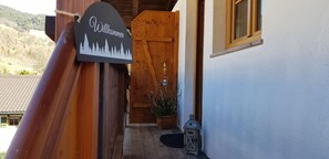 Exterior detail - Ferienwohnung Ramsau Mitte, 46qm, Separates Schlafzimmer, Balkon, W-lan (Ramsau bei Berchtesgaden)