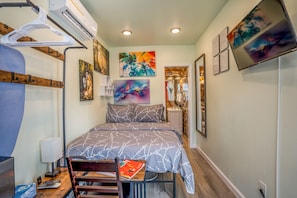 1 chambre, fer et planche à repasser, Wi-Fi, draps fournis