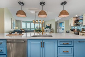 Interior - Completely Renovated Three Bedroom Unit with Stunning Bay Views. Complimentary Boat Slip! (Orange Beach)