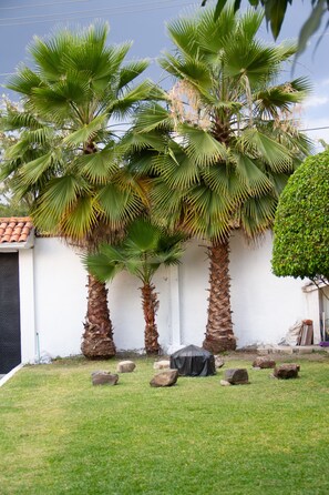 Property grounds - Cuernavaca, holiday villa for large families (Emiliano Zapata)