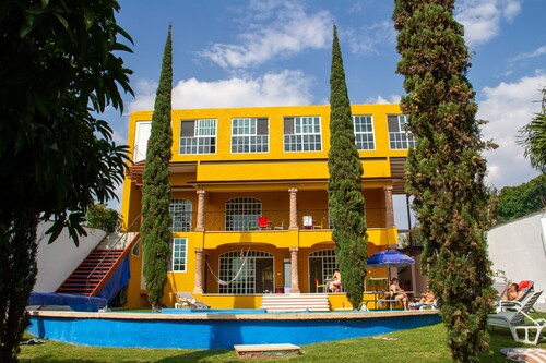Cuernavaca, holiday villa for large families