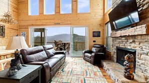 Smart-TV, peis, videospill og fotballspill