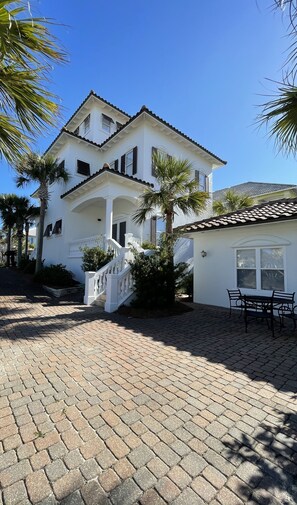 Extérieur