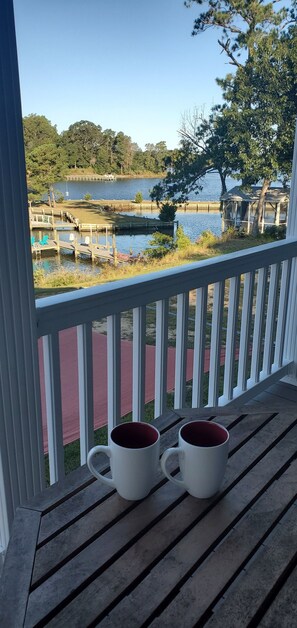 Property grounds - When you want to get away from everything Magnolia shores 2 acres of tranquility (Reedville)