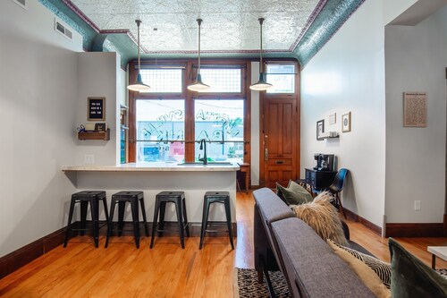 Featured on USA Today - Hot tub, Fenced Yard