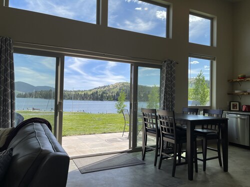 Flathead Lake Cabin with Water Views and Lake Access!  Pet Friendly, Cabin 3