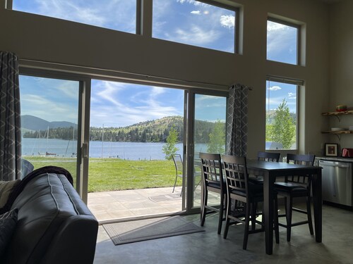 Flathead Lake Cabin with Water Views and Lake Access!  Pet Friendly, Cabin 4