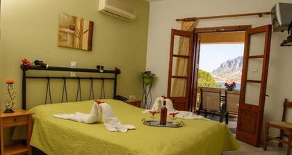 Amphitrite Apartments