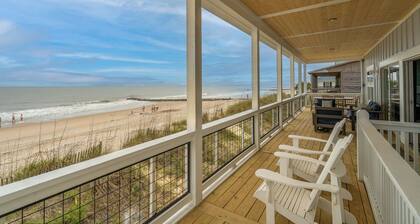 Just Renovated! Welcome to I-Land Style 4BR, 2BTH OCEANFRONT on Edisto Beach