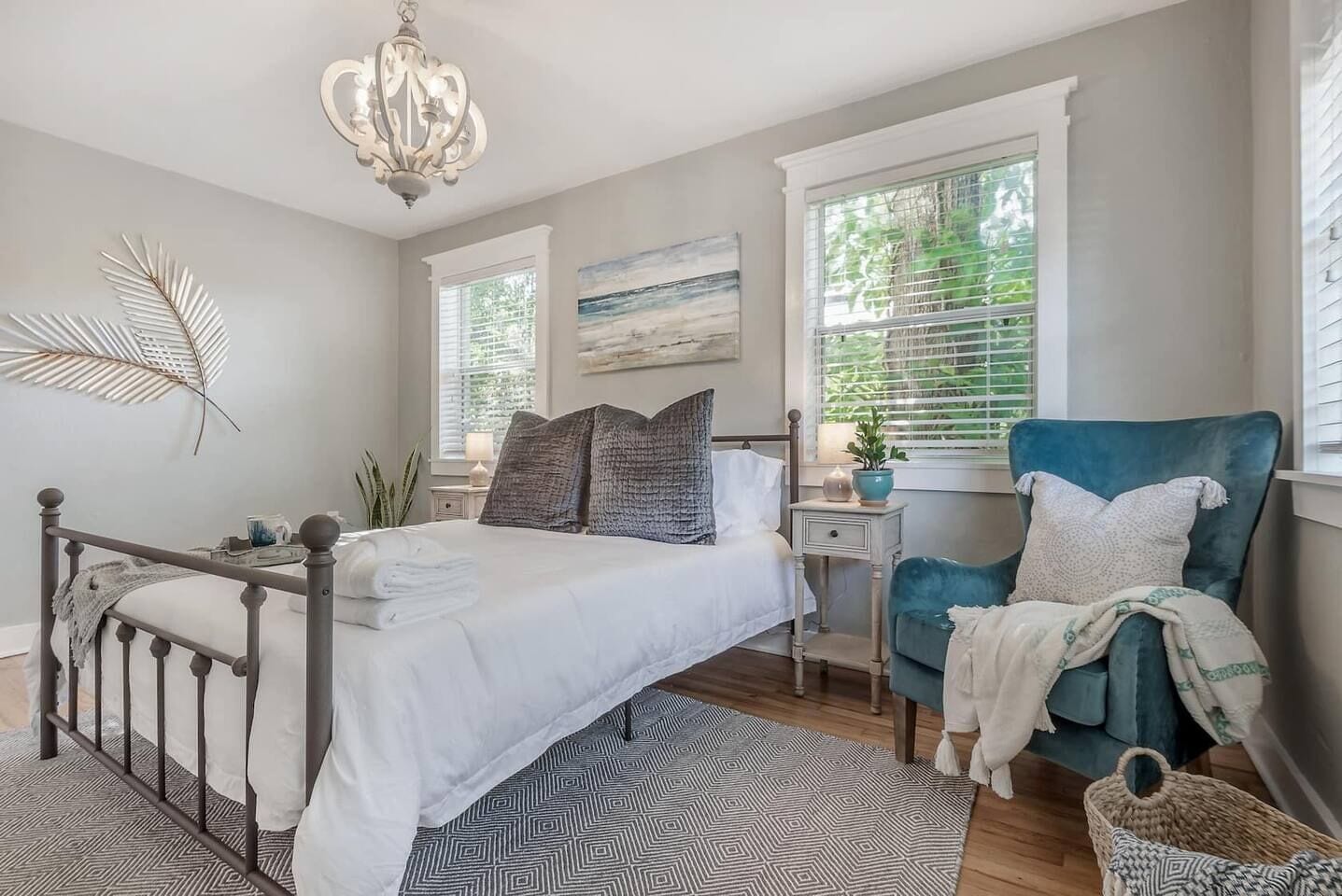 2 bedrooms, iron/ironing board, free WiFi, bed sheets