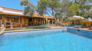 Pool - Casa rural Navalonguilla Santa Olalla del Cala by Ruralidays (Huelva)