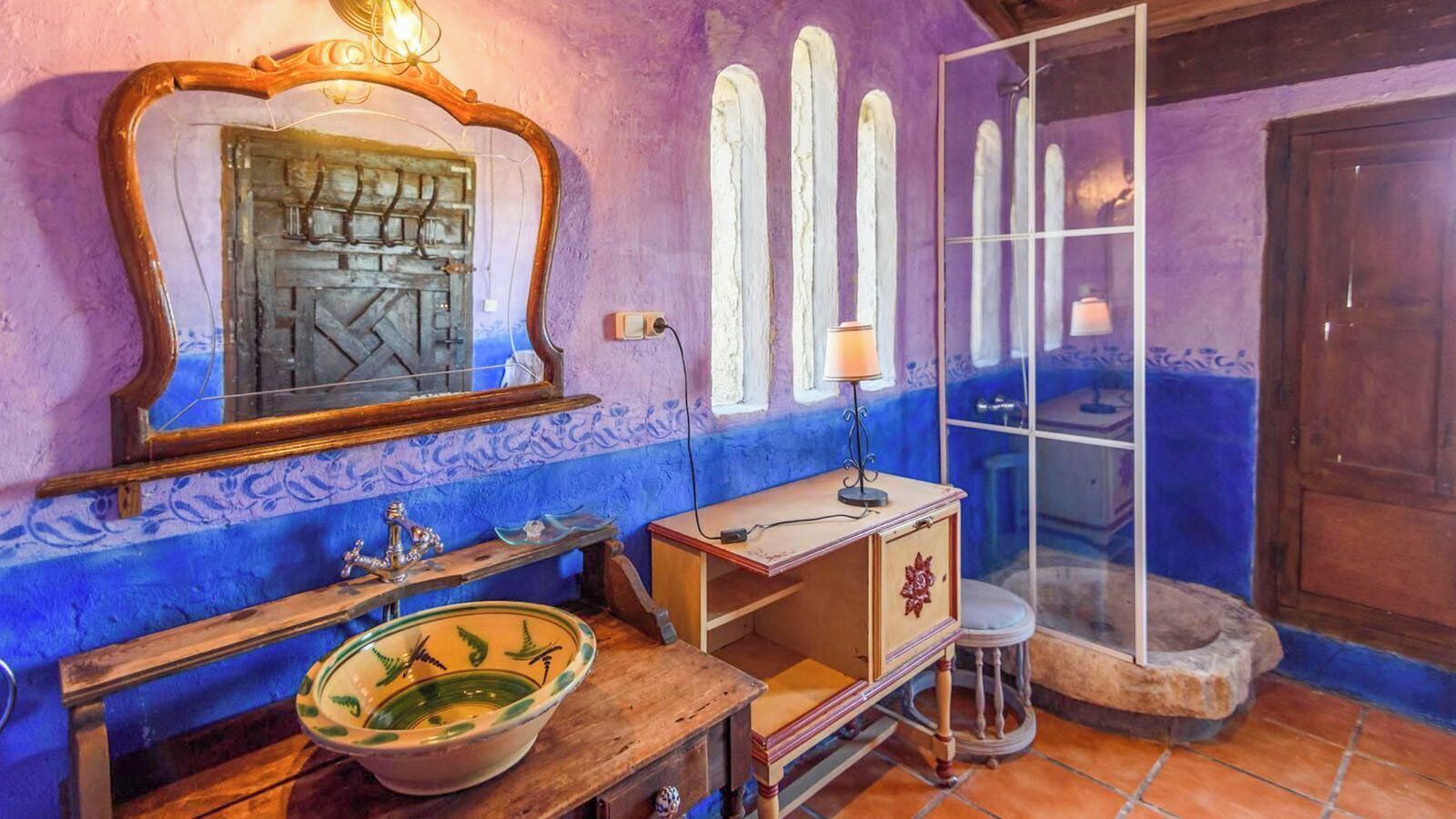 Baignoire, sèche-cheveux
