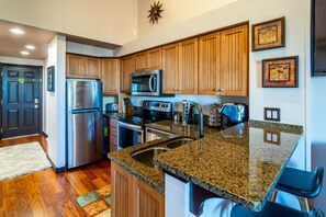 Private kitchen - Loft condo (Brian Head)