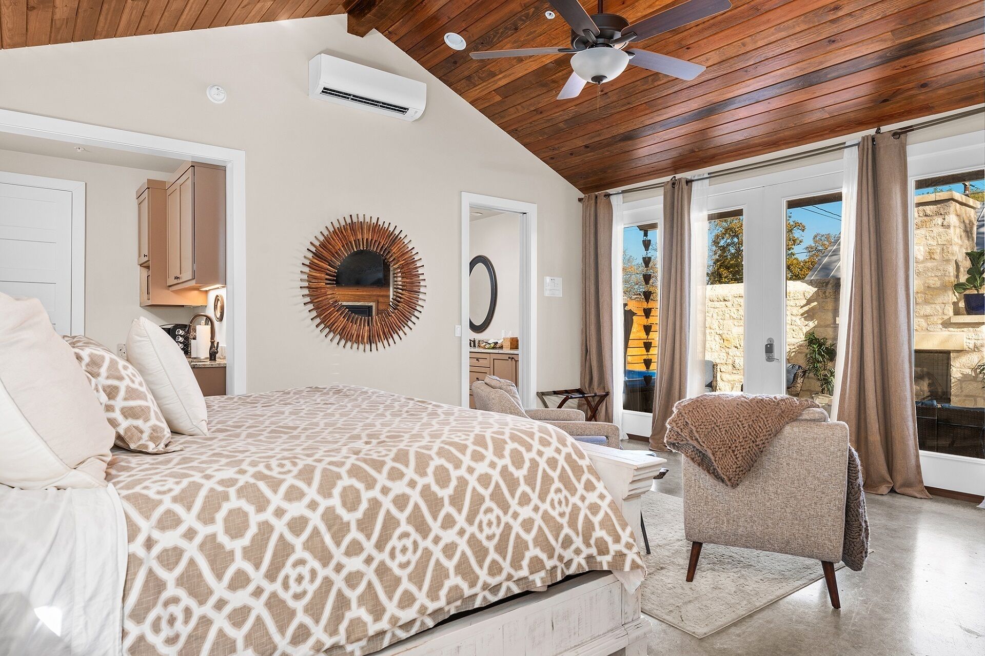 1 bedroom, WiFi (free), bed sheets