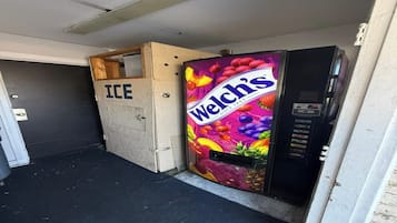 Vending machine