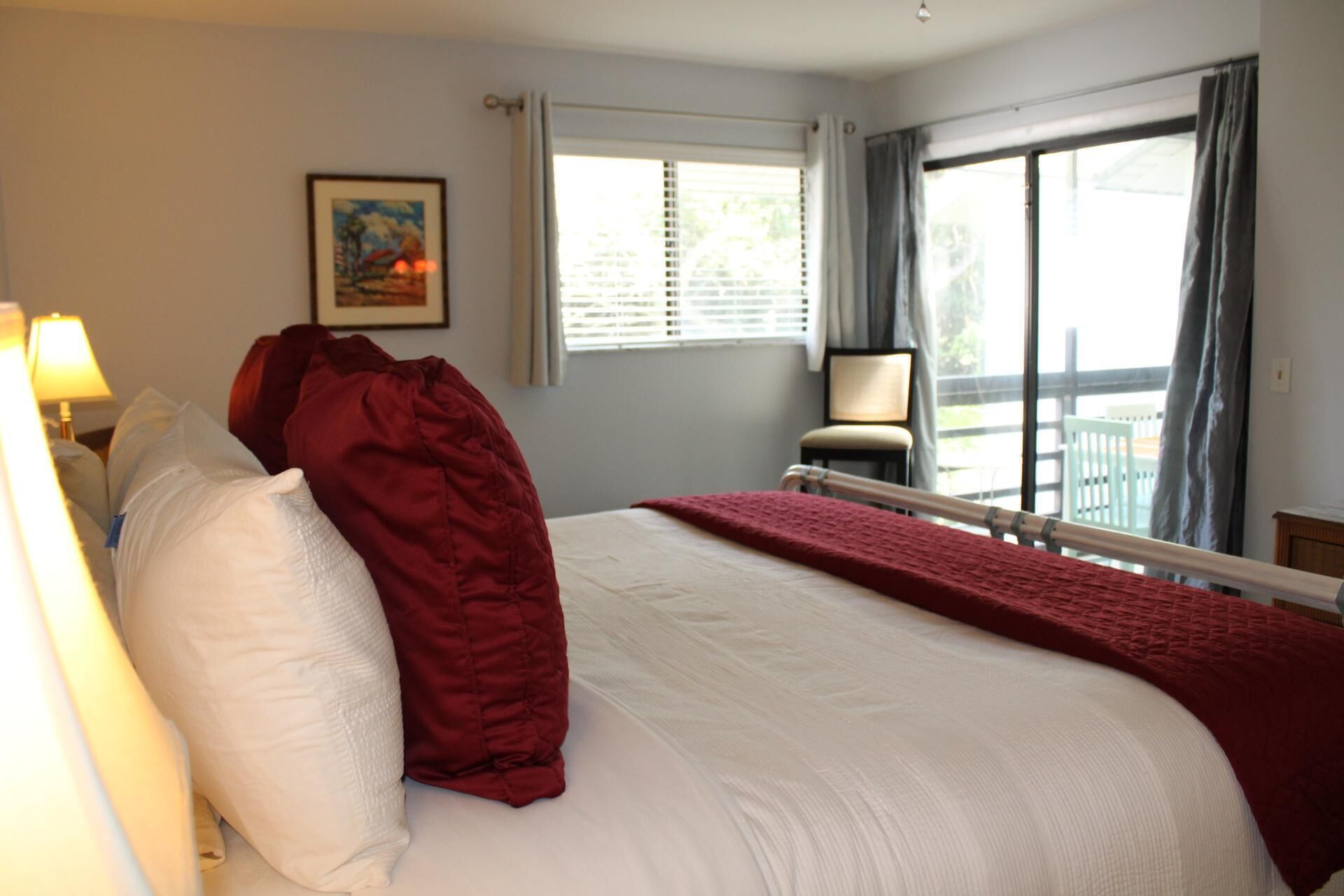 1 quarto, Wi-Fi de cortesia, roupa de cama