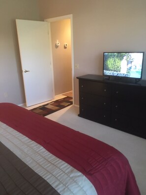 2 Schlafzimmer, Bügeleisen/Bügelbrett, WLAN, Bettwäsche