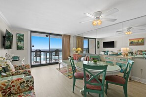 Dining - SunDestin 0908 by Scenic Stays (Destin)