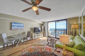 Televisión y reproductor de DVD 