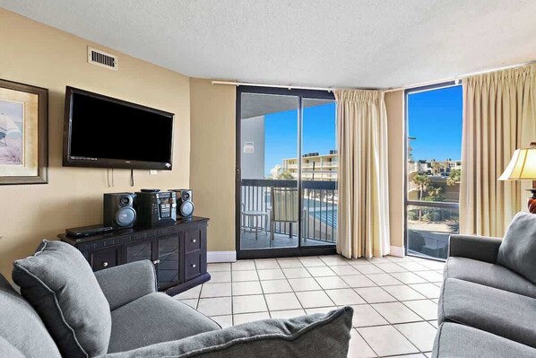 Flat-screen TV, DVD player, offices