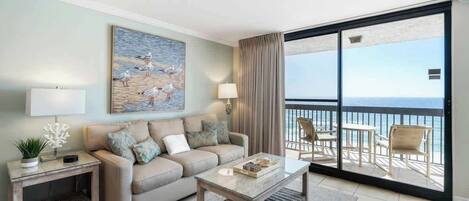 Flachbildfernseher, DVD-Player