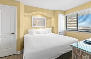 1 bedroom, desk, iron/ironing board, WiFi - SunDestin Resort Unit 0904 (Destin)