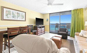 Televisión y reproductor de DVD 