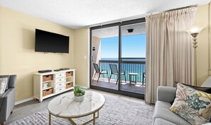 TV, DVD player - SunDestin 1806 by Scenic Stays (Destin)