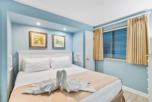 1 bedroom, desk, iron/ironing board, WiFi - SunDestin Resort Unit 0910 (Destin)