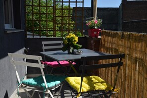 Outdoor dining - Sweet In Apartment 2 (ANZIN)