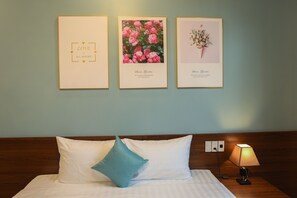 Habitación doble clásica | Minibar, escritorio, cortinas blackout y wifi gratis 