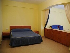 Room - Kla And Xhu Resort (Golem)