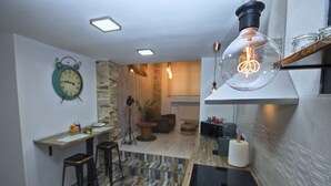 Unclassified image, 2 of 250, button - T-homes Cuenca (Madrid)