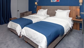 Room - Avenue Hotel (Tbilisi)
