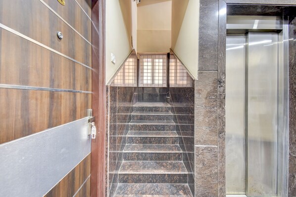 Exterior - HOTEL ROYAL STAR (Bengaluru)