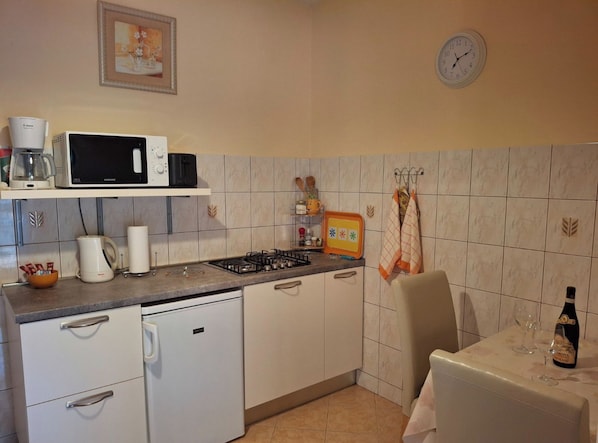 Fridge - Apartments Saulan (Konavle)