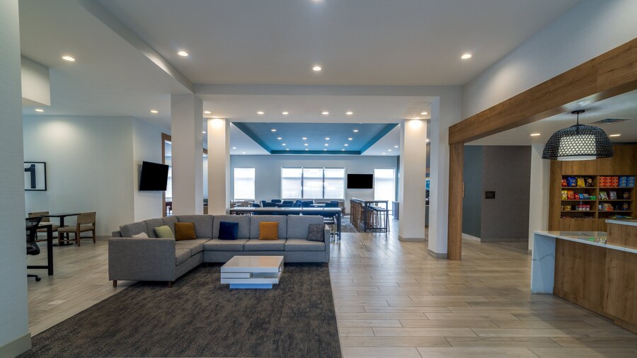 Staybridge Suites Louisville Expo Center by IHG