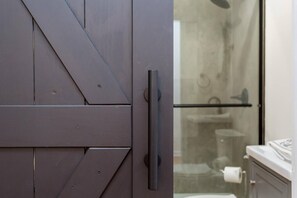 Assecador de cabells i tovalloles 