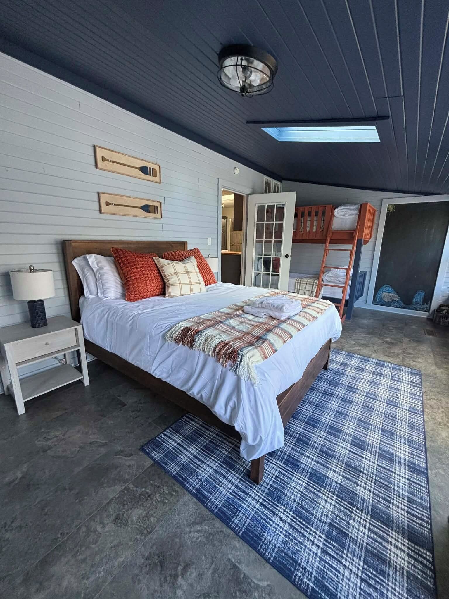 9 間睡房、熨斗/熨衫板、免費 Wi-Fi、床單