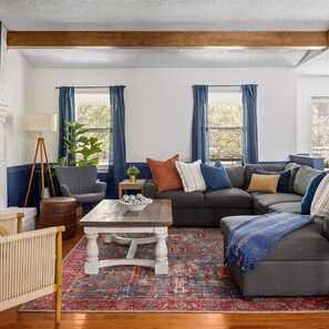 Smart TV, fireplace, video games