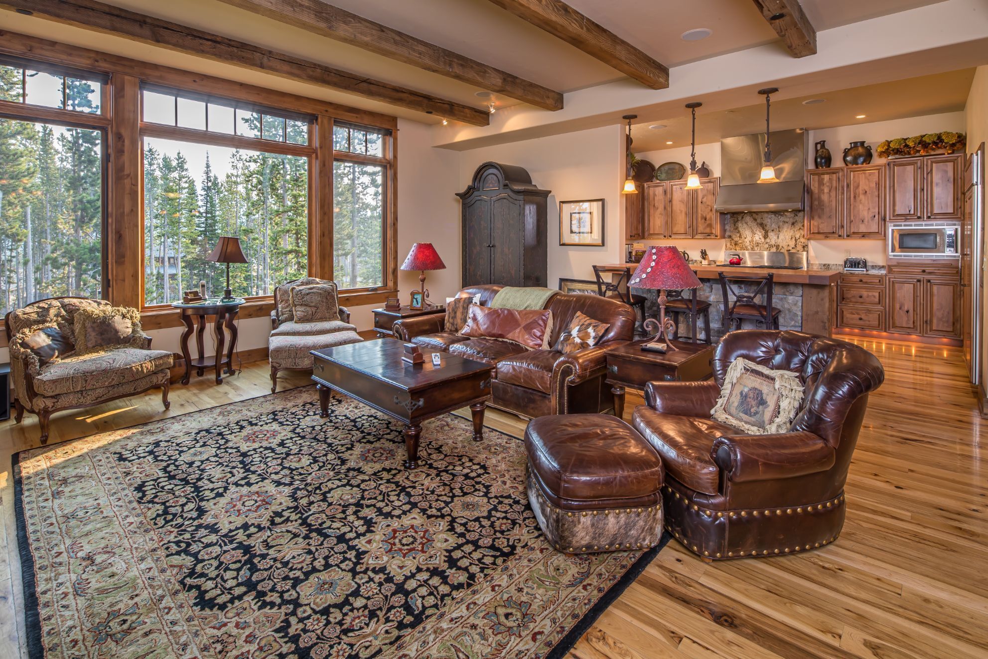 Smart-TV, Kamin, Videospiele