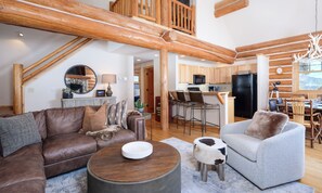 Smart TV, fireplace - Big Sky Vacation Rentals: PR Rosebud 2 (Big Sky)