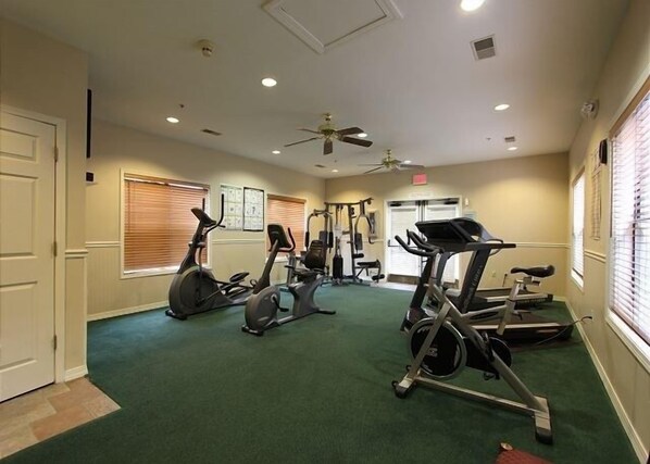 Apartamento, 2 habitaciones | Sala de fitness
