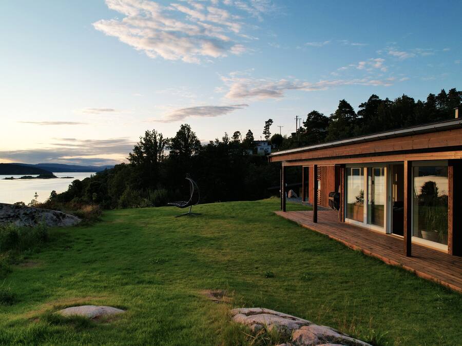 Cottage | Property grounds