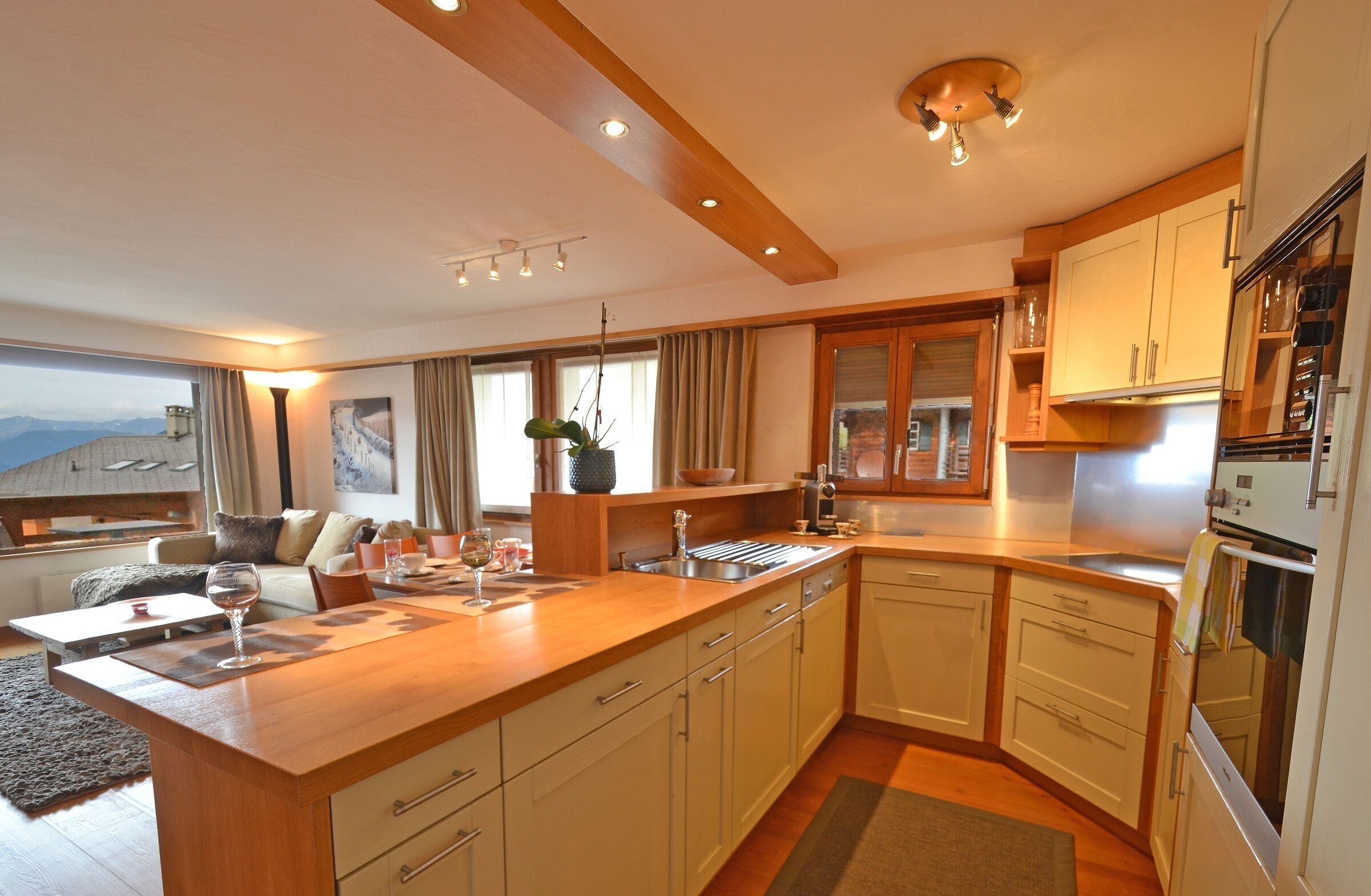 Four, plaque de cuisson, lave-vaisselle